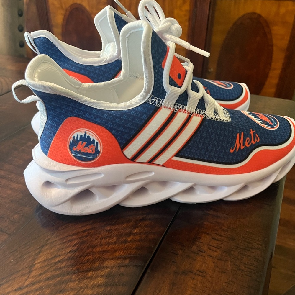 Foco New York Mets Women’s Sneakers- Brand New